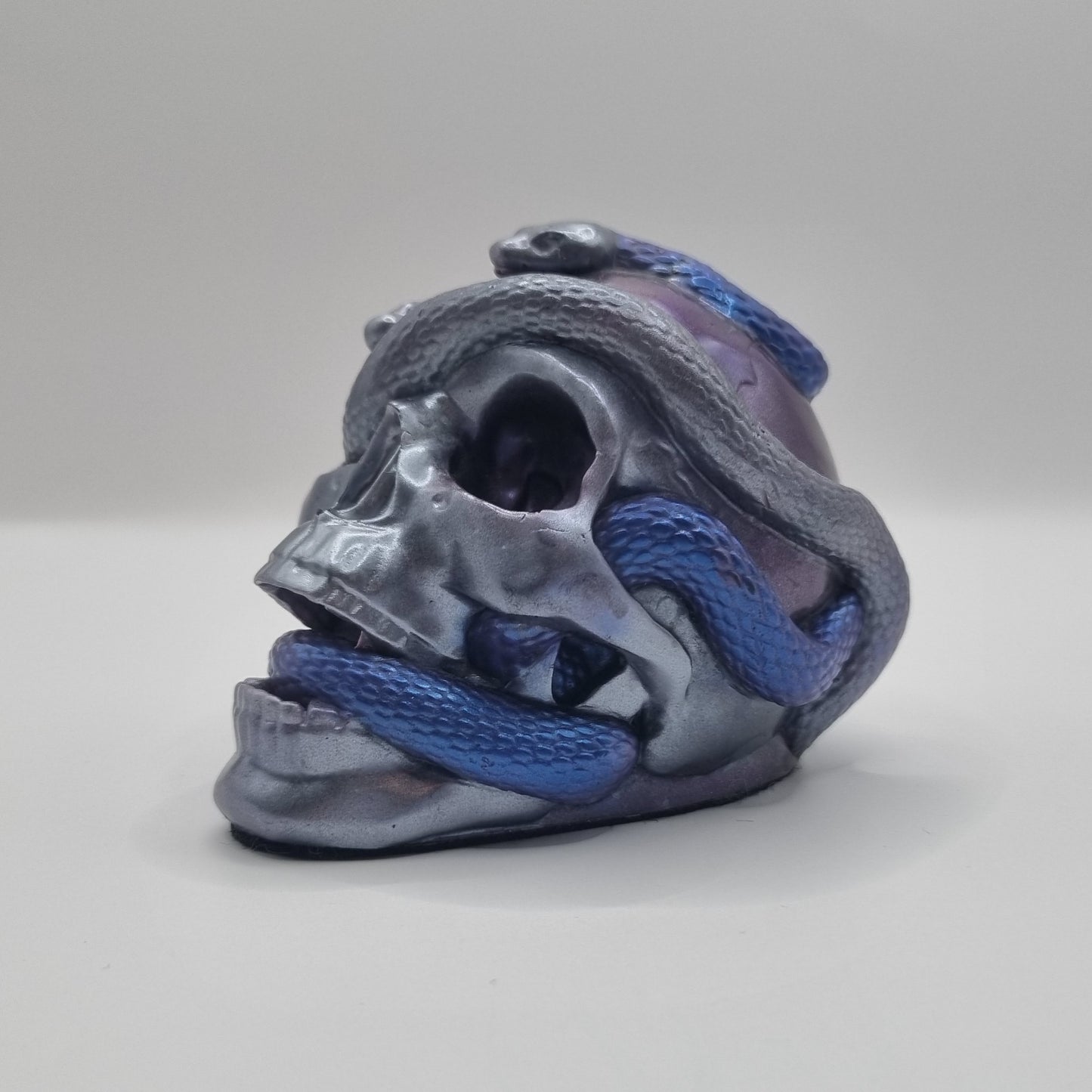 Small Skull Lavender & Blue Multi-Coloured Paperweight
