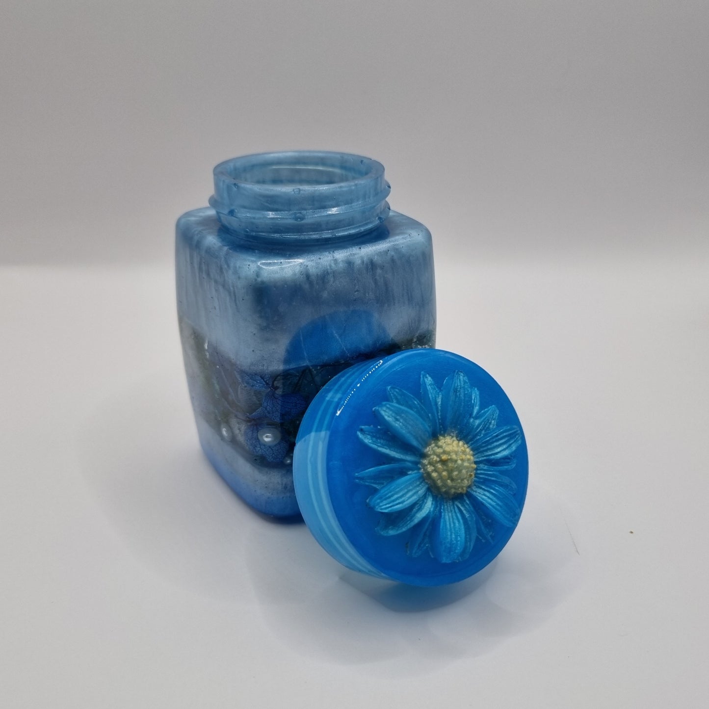 Blue Flowers & Pearls 2-piece Set - Decorative Small Storage Jar