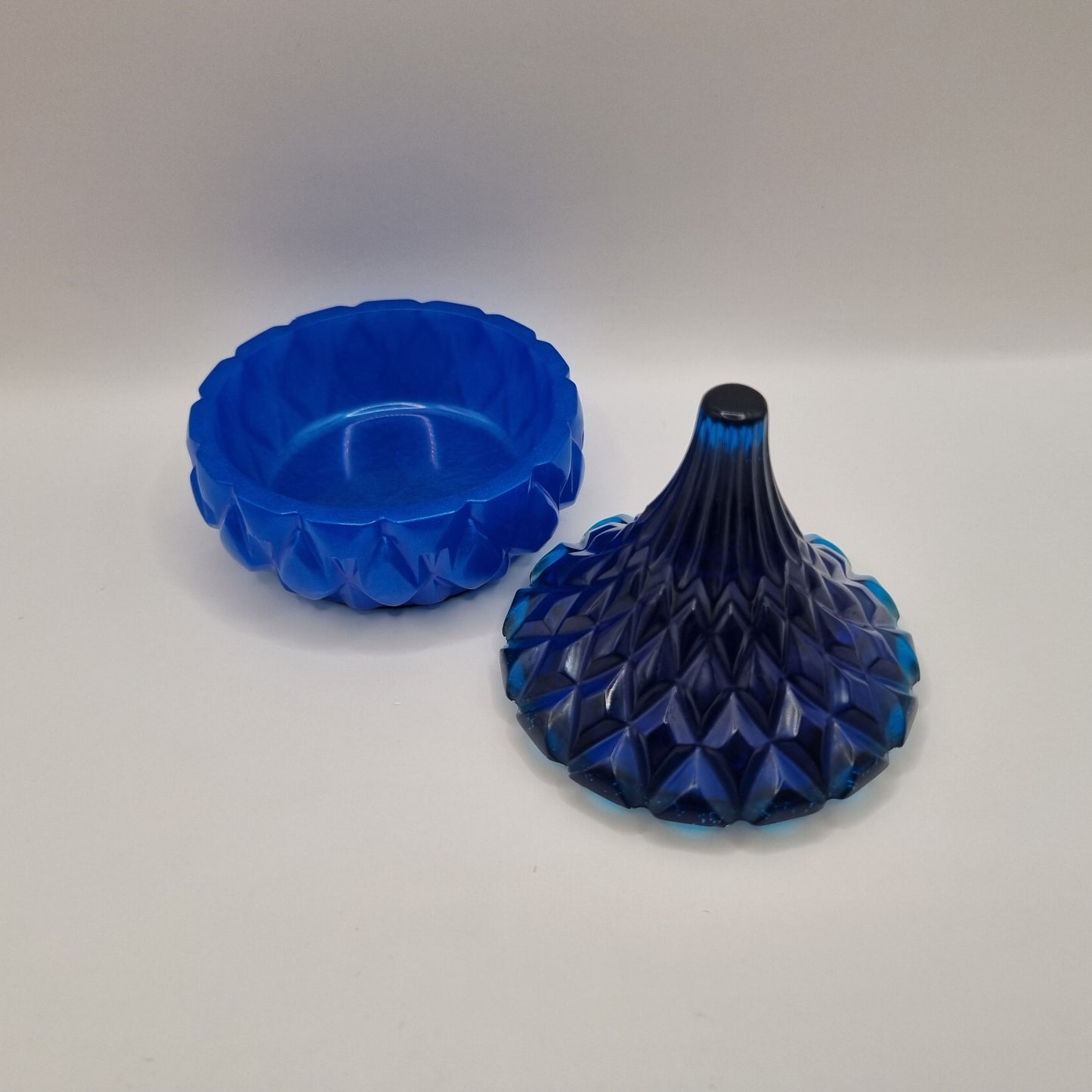 Blue Teardrop Trinket Pot